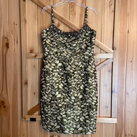 Maggy London Women’s Green & Gold Brocade Cocktail Dress Sleeveless Sz 12 - Picture 1 of 7